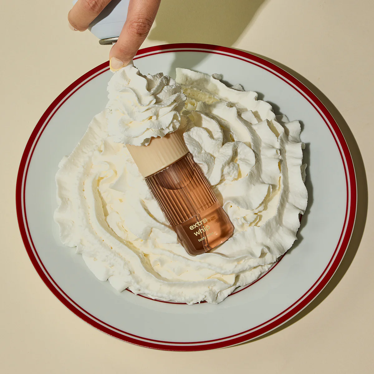 232-extra-whip-body-mist-5.webp Extra Whip Body Mist